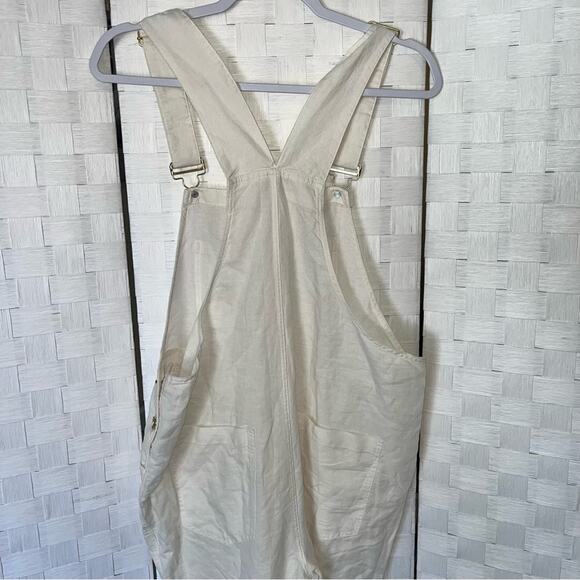 We Wore What Basic Linen Overalls Size Small White - Picture 5 of 16